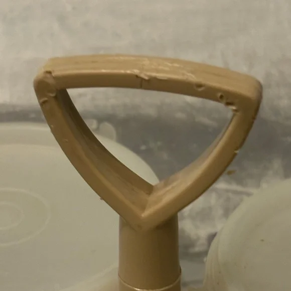 Vintage Tupperware 733-4 Condiment Serving Caddy Tan 3 Containers/Lids - Picture 2 of 3